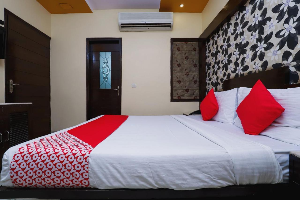 Hotel O J P Inn Near Patel Nagar Metro Station นิวเดลี ภายนอก รูปภาพ