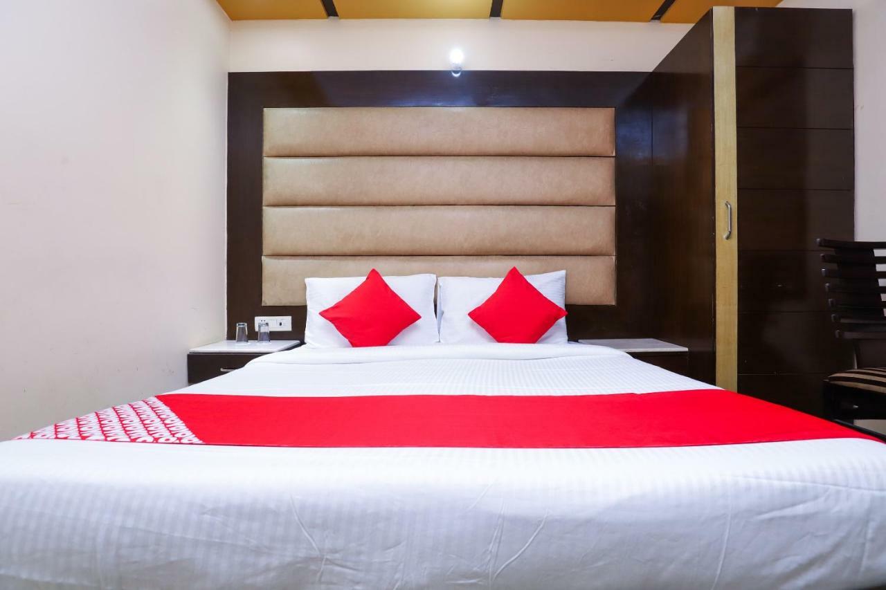 Hotel O J P Inn Near Patel Nagar Metro Station นิวเดลี ภายนอก รูปภาพ